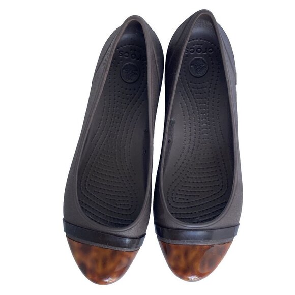 CROCS Black and Brown Flats - Picture 4 of 11